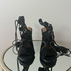 Elegant Black Strappy Women's Heels